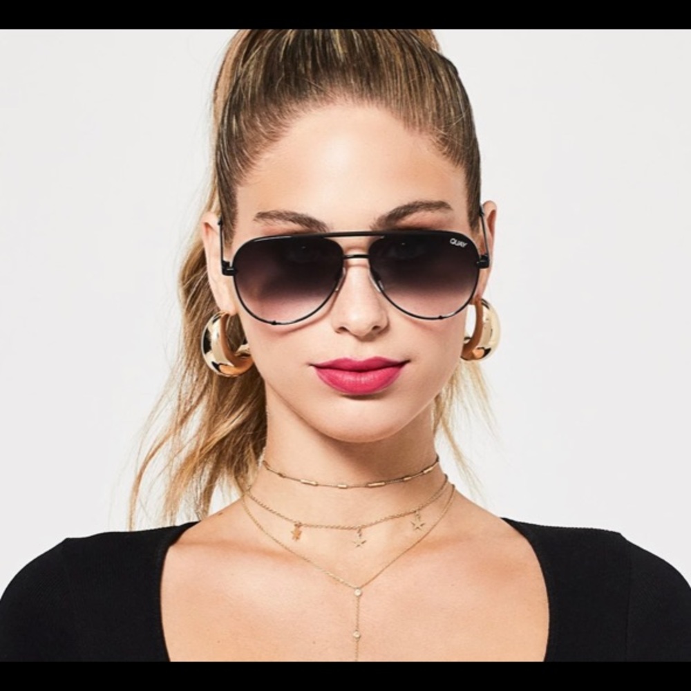 QUAY High Key Oversized Aviators Black/Fade